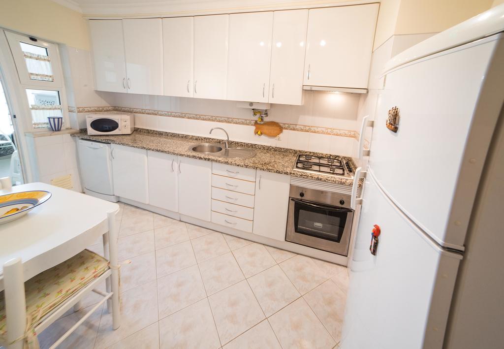 Flh Armacao De Pera Flat With Pool Apartment Bagian luar foto